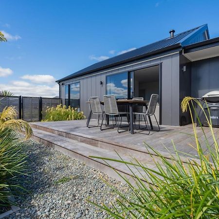 Lake House - Te Anau Holiday Home 외부 사진