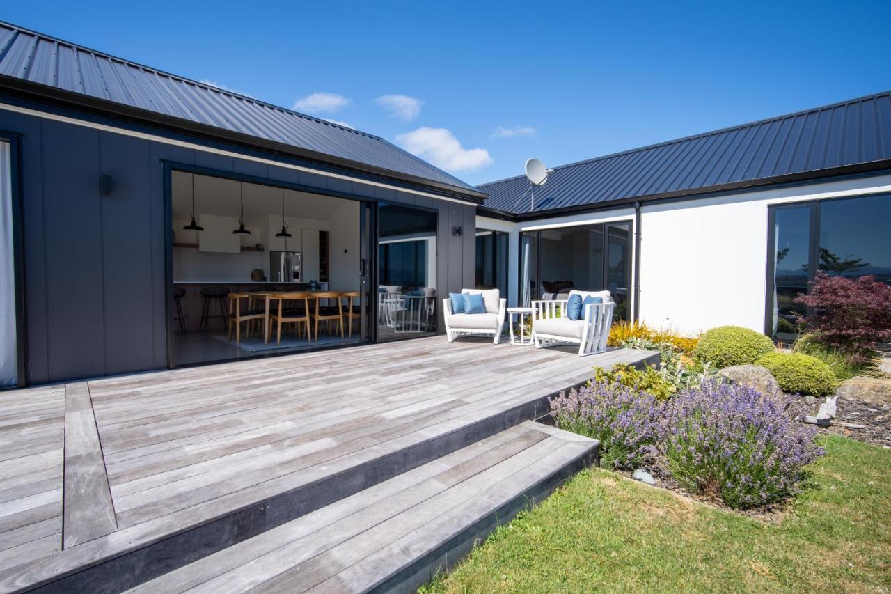 Lake House - Te Anau Holiday Home 외부 사진